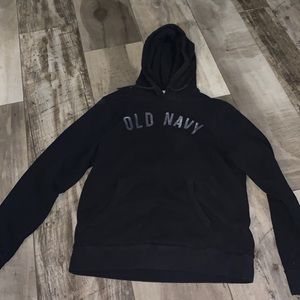 Old navy hooded sweatshirt size medium in men’s. No tears or stains.